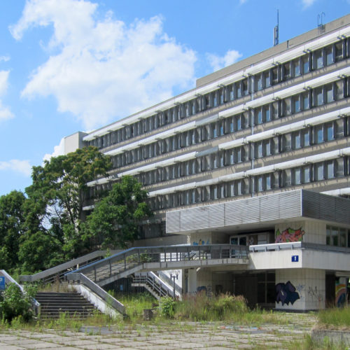 Rundgang Ausstellung Ehem Stasi Krankenhaus Bucher Burgerverein E V